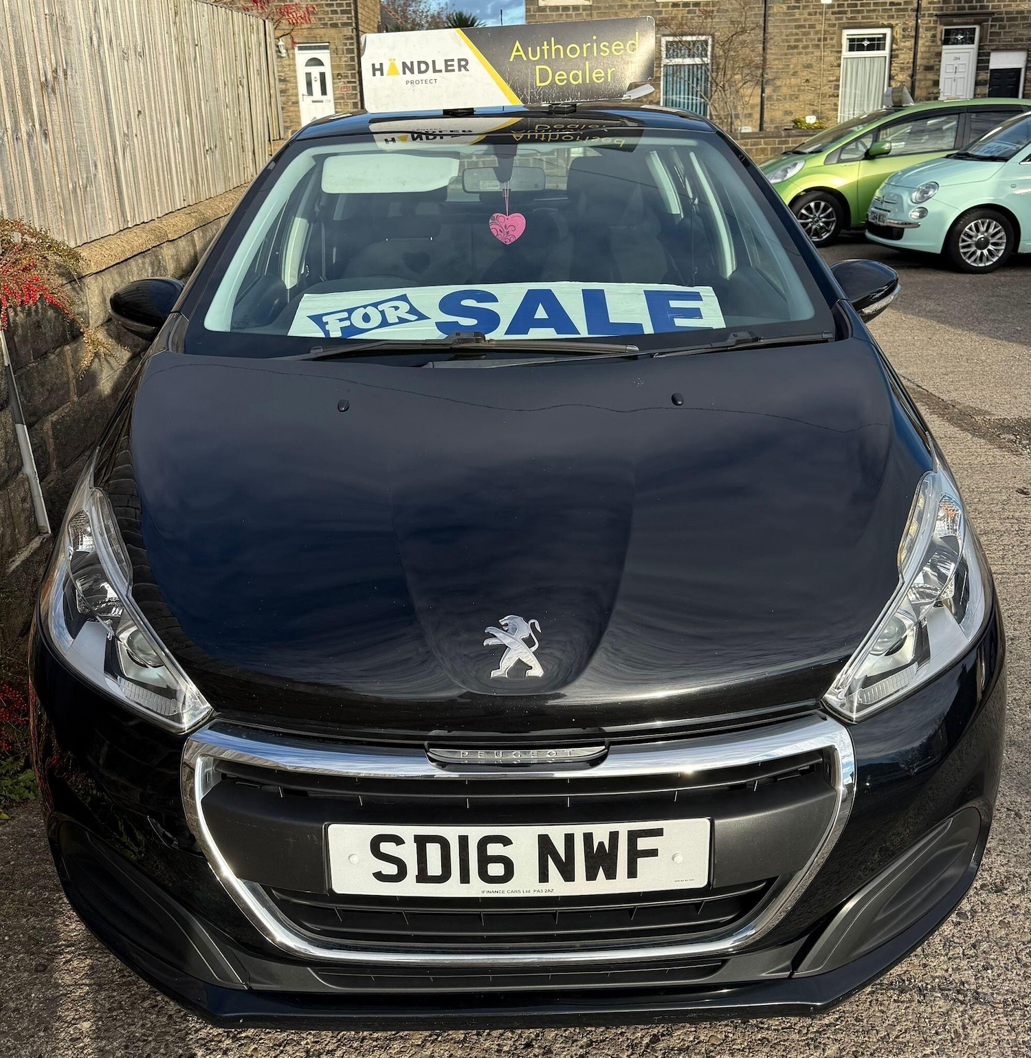 Used Peugeot 208 2016 for sale - 76388709: Photo 12