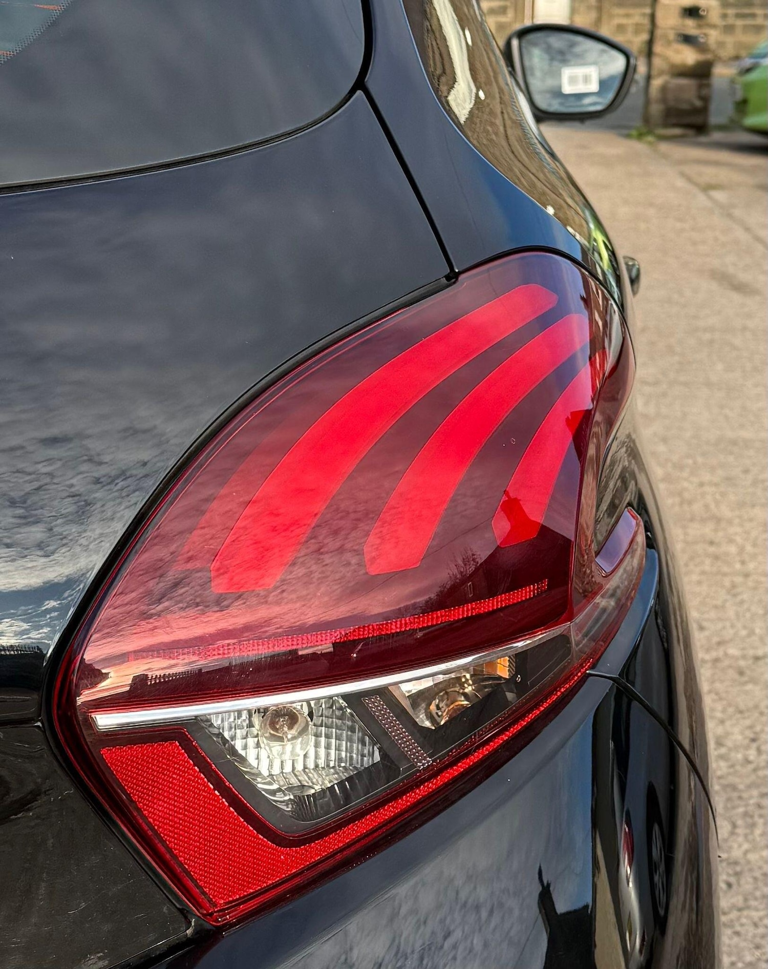 Used Peugeot 208 2016 for sale - 76388709: Photo 14