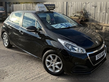 Used Peugeot 208 2016 for sale - 76388709: Photo
