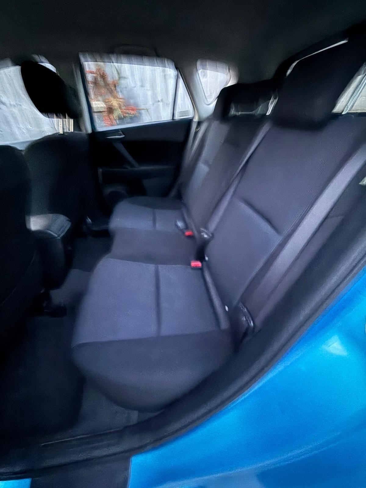 Used Mazda Mazda3 2010 for sale - 76122005: Photo 23