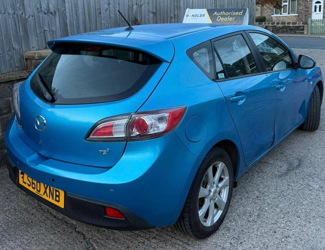 Used Mazda Mazda3 2010 for sale - 76122005: Photo 3