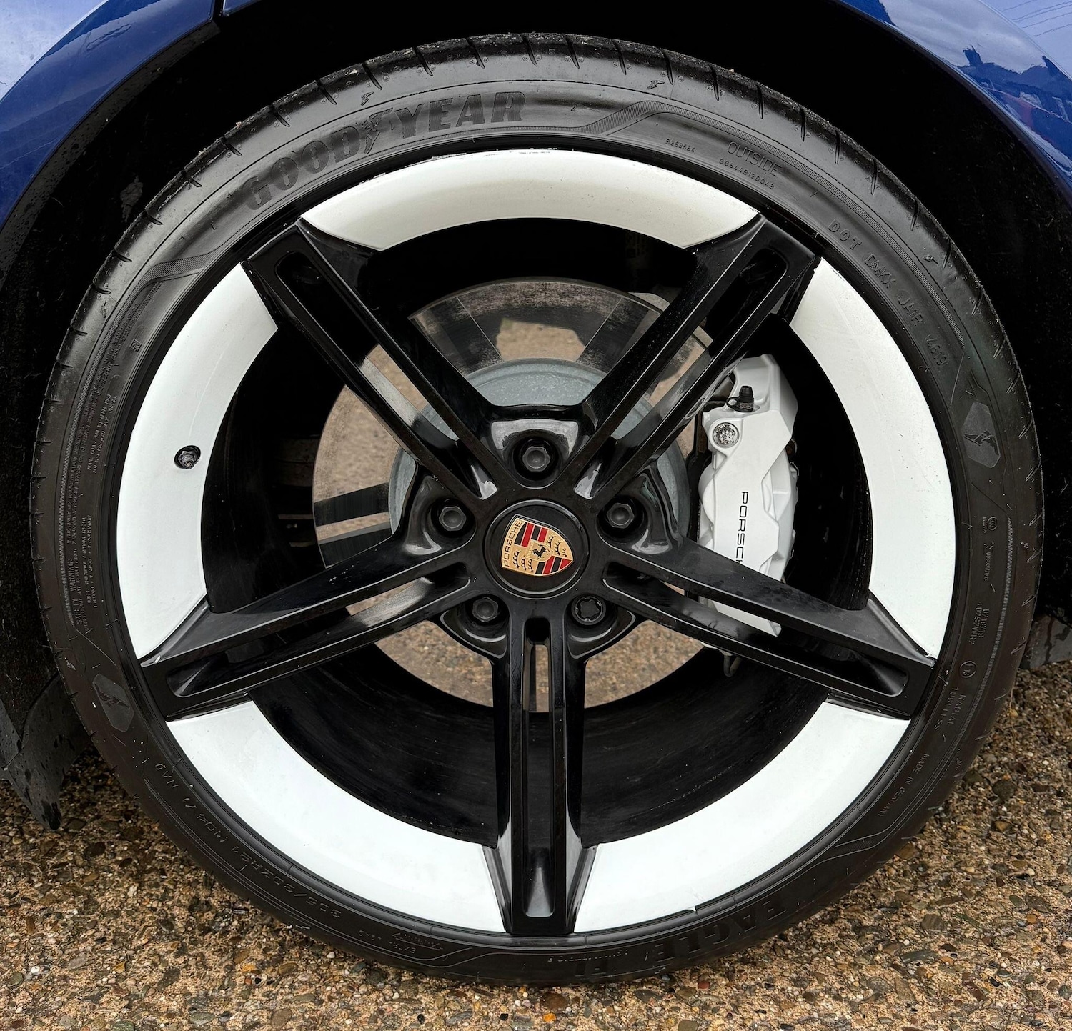 Used Porsche Taycan 2021 for sale - 76484813: Photo 17