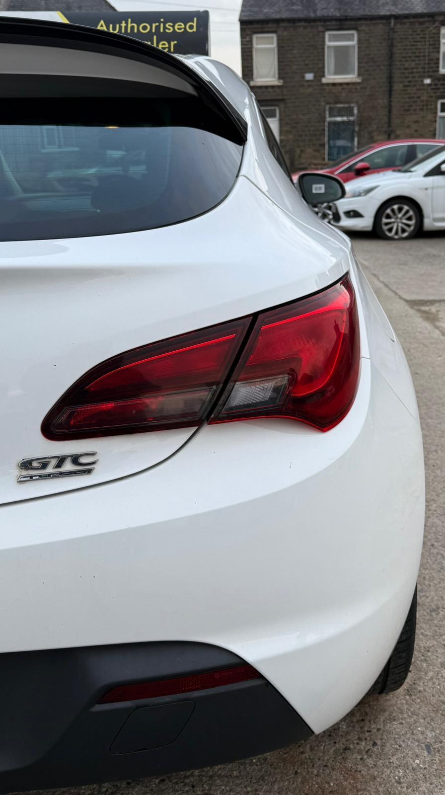 Used Vauxhall Astra GTC 2013 for sale - 77784218: Photo 11