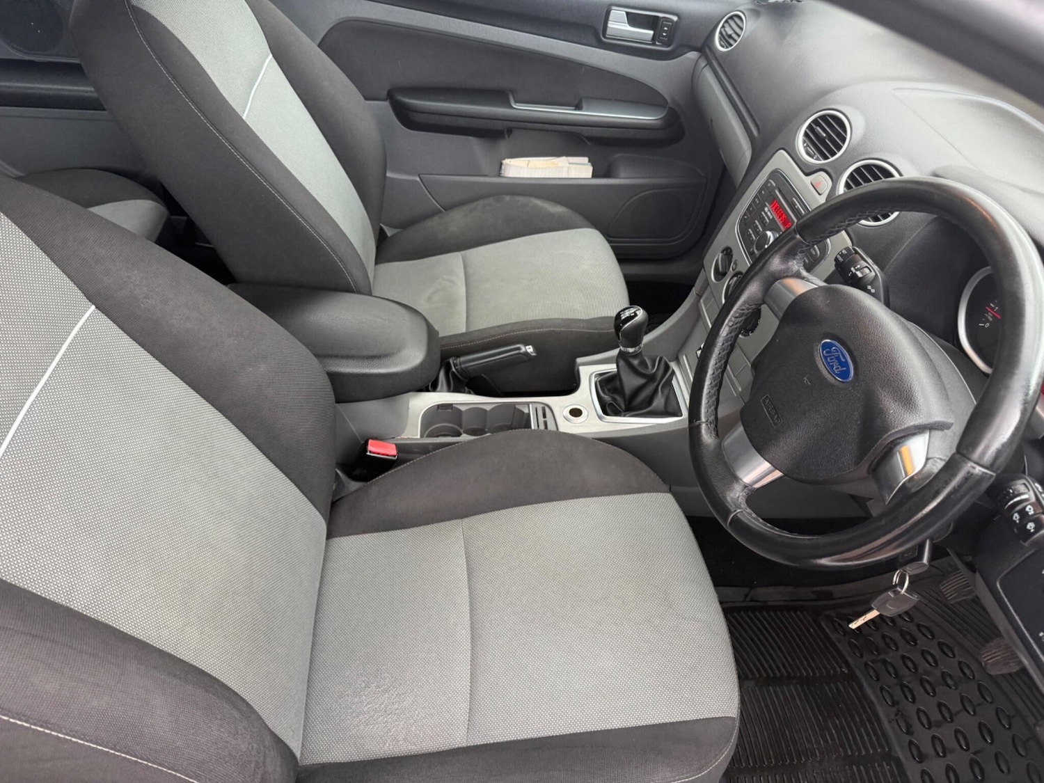 Used Ford Focus 2011 for sale - 76336446: Photo 6