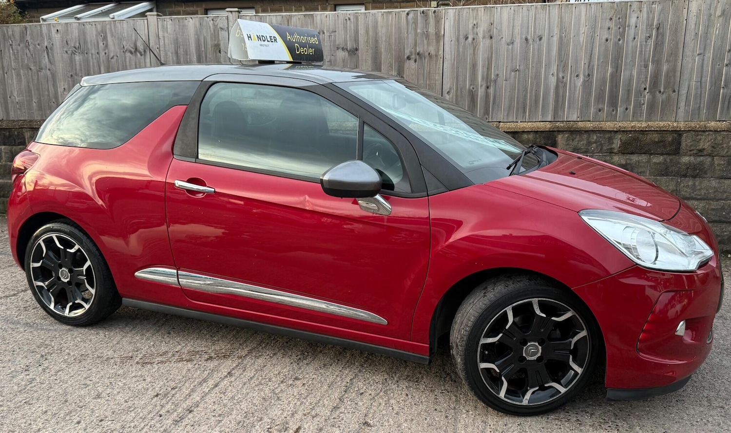 Used Citroen DS3 2013 for sale - 76484799: Photo 17