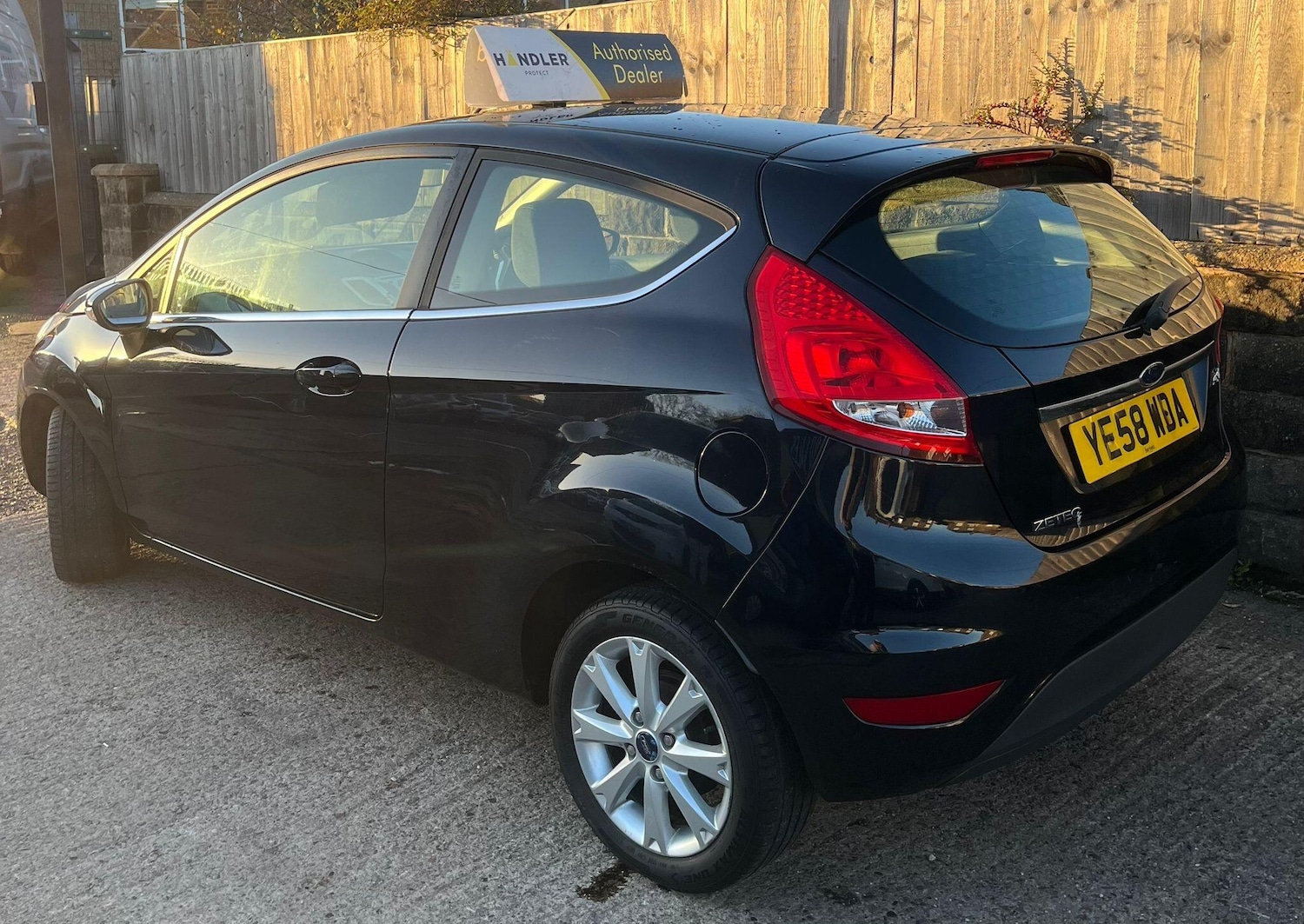 Used Ford Fiesta 2008 for sale - 76633494: Photo 3