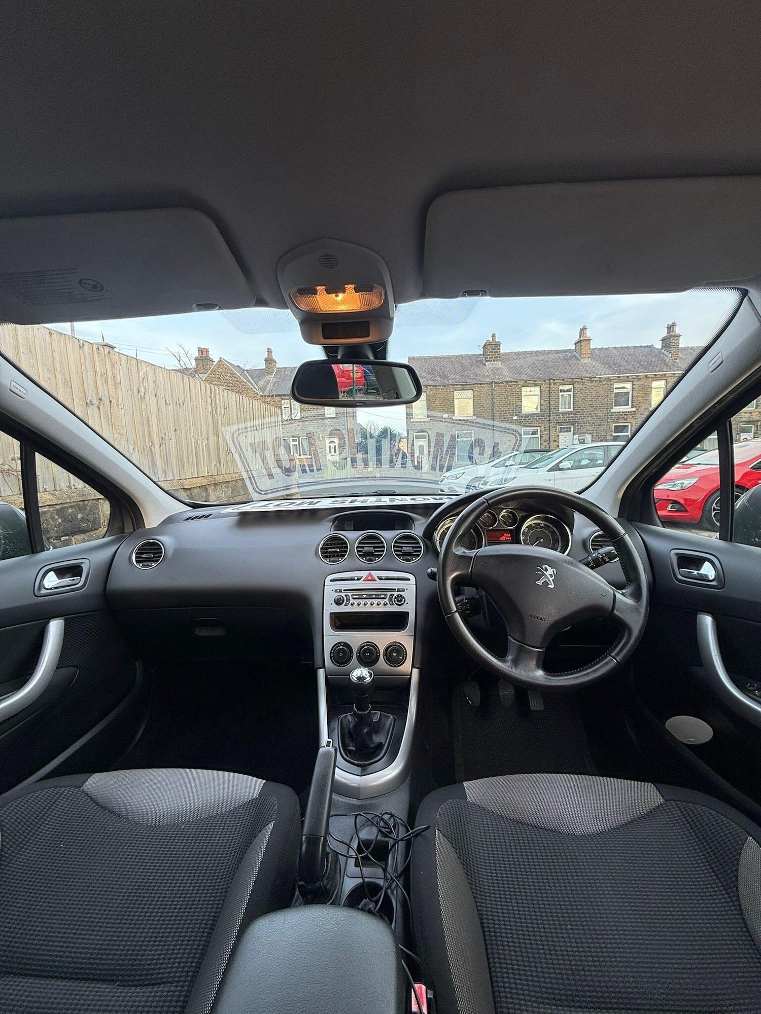 Used Peugeot 308 2012 for sale - 77229387: Photo 3