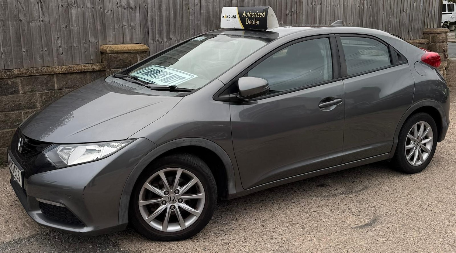 Used Honda Civic 2013 for sale - 76326479: Photo 1