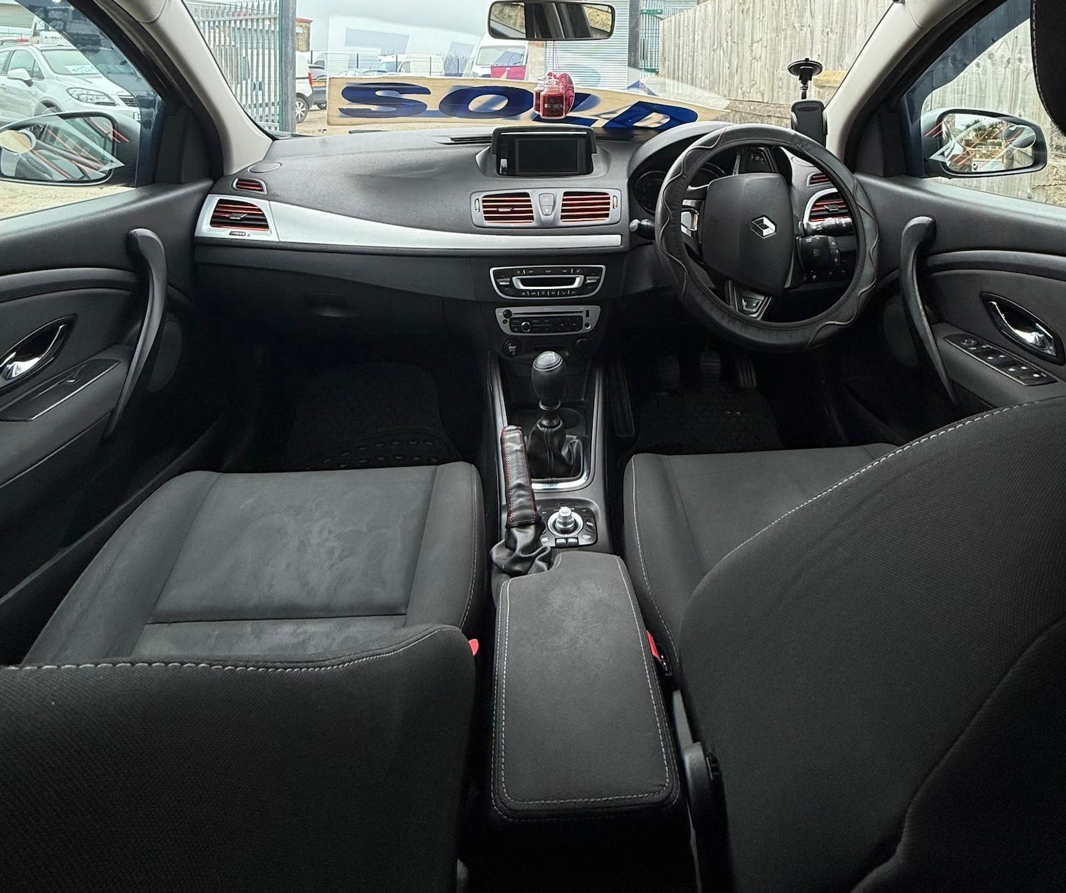 Used Renault Megane 2014 for sale - 77839396: Photo 10