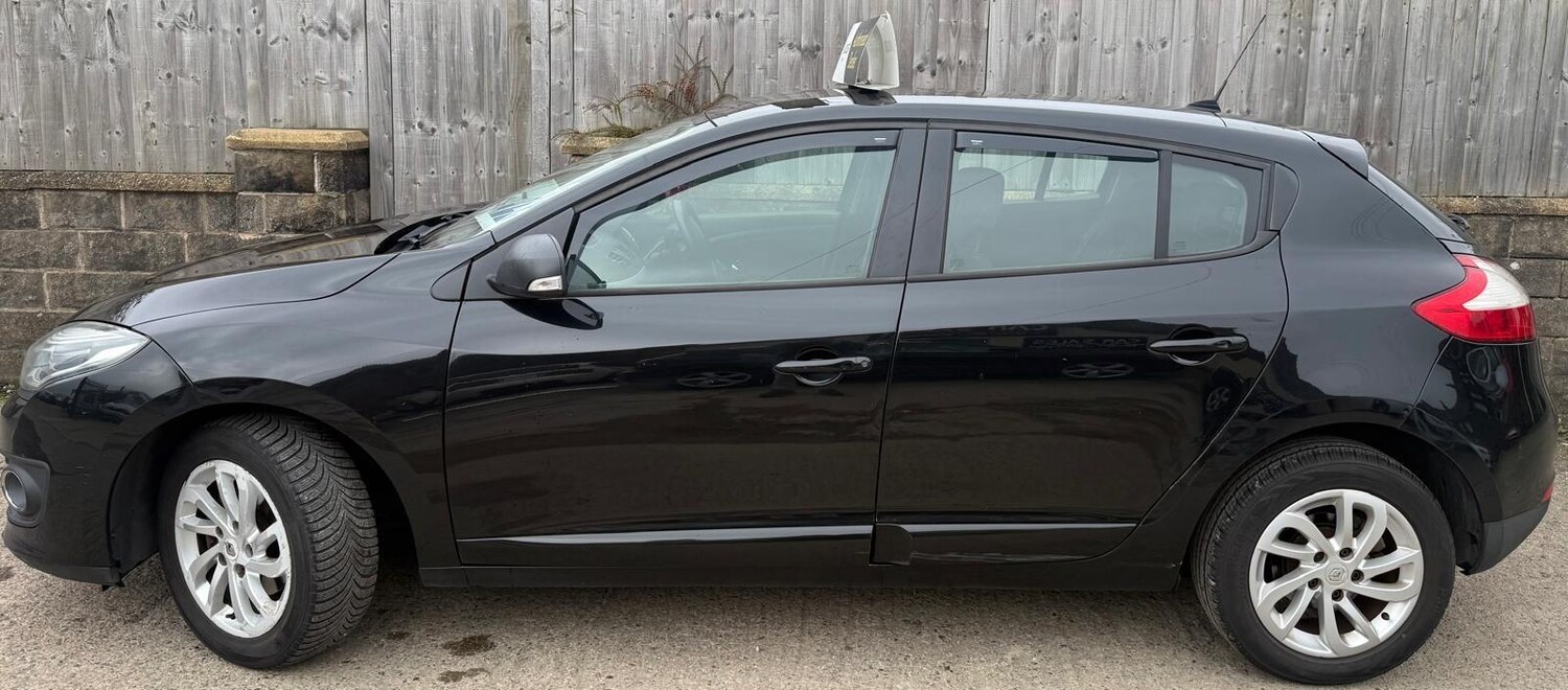 Used Renault Megane 2014 for sale - 77839396: Photo 14