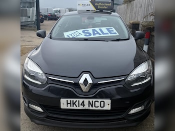 Used Renault Megane 2014 for sale - 77839396: Photo