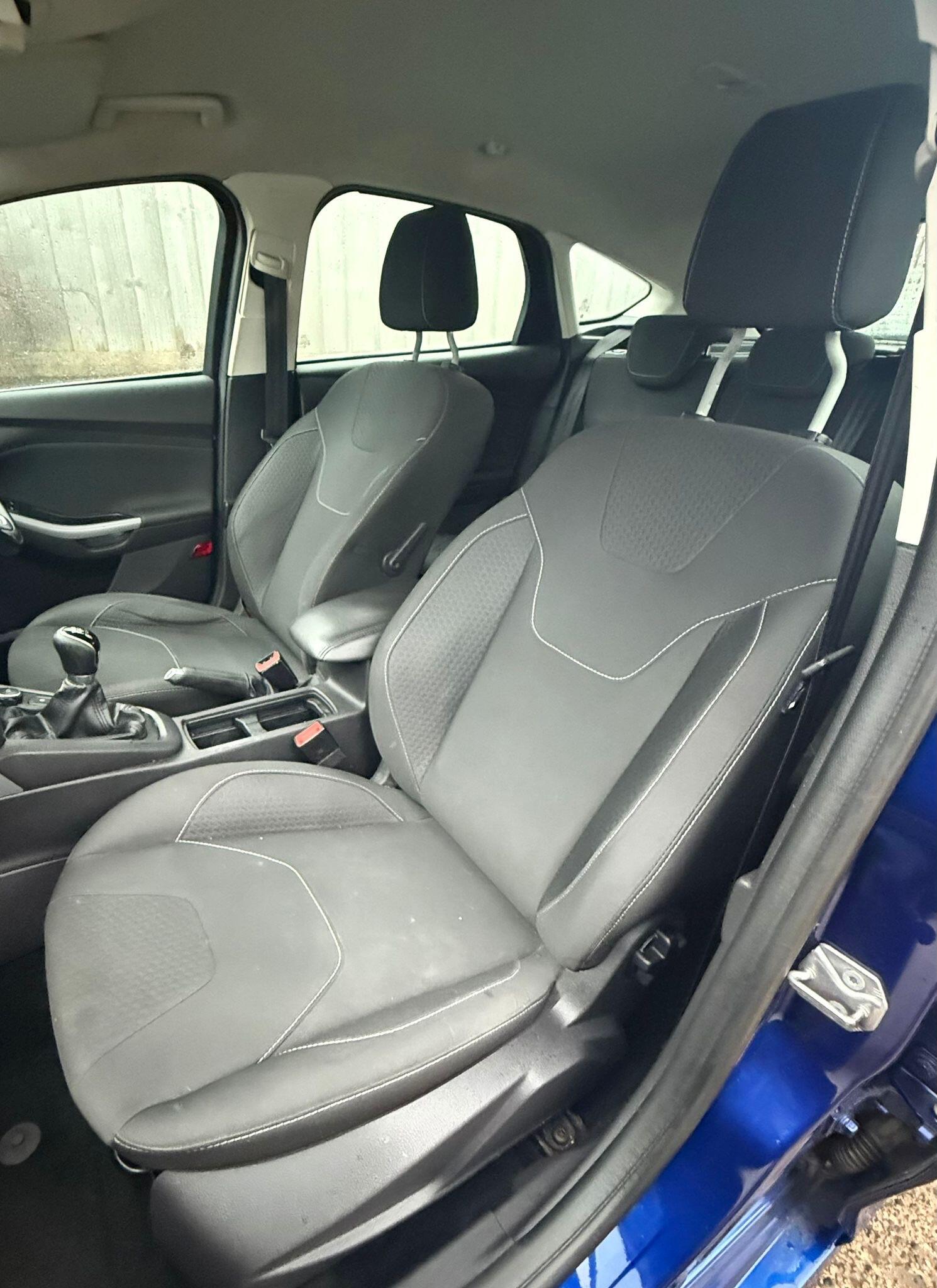 Used Ford Focus 2015 for sale - 77646463: Photo 5