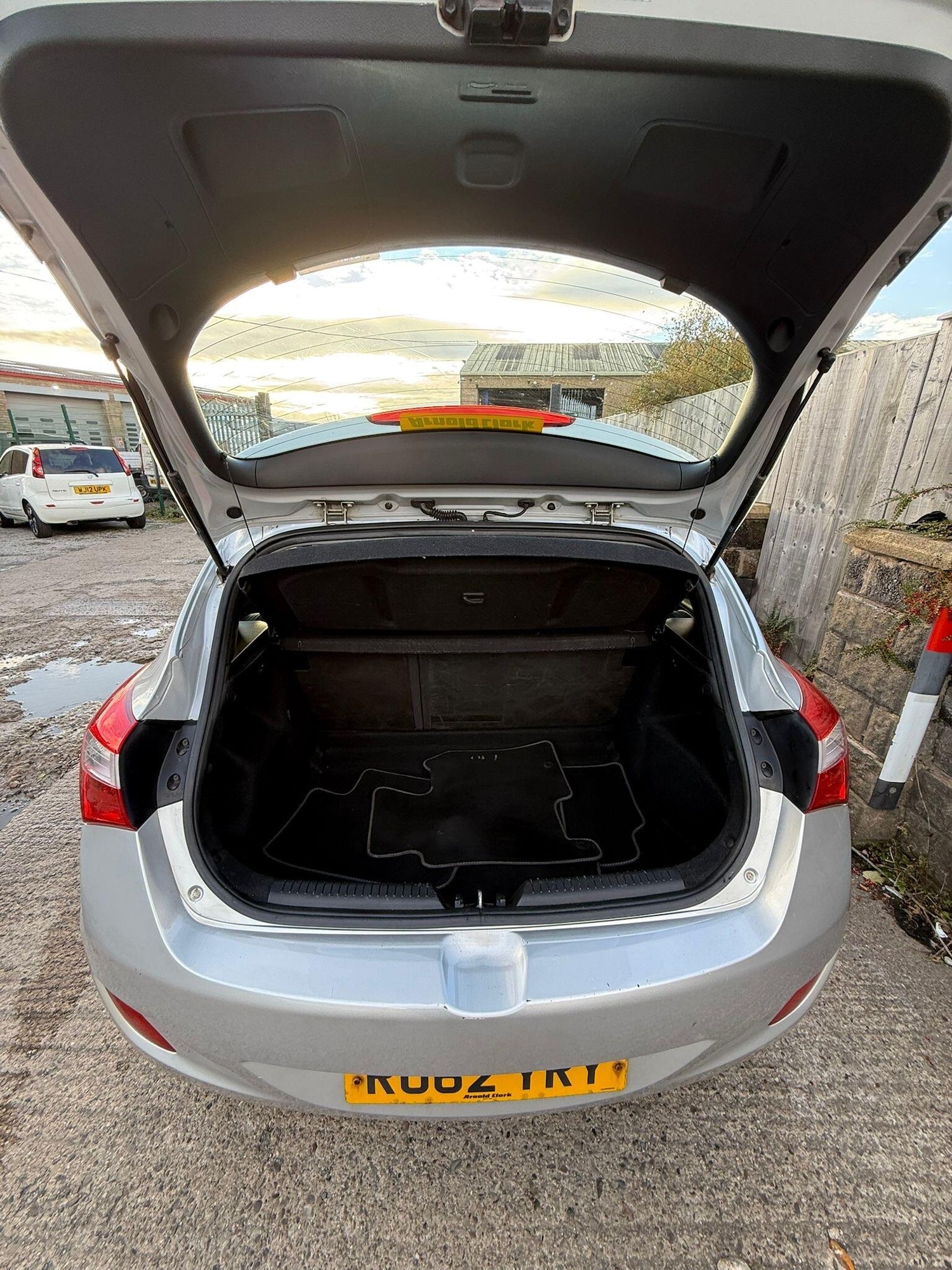 Used Hyundai i30 2012 for sale - 76388162: Photo 14