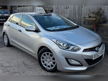 Used Hyundai i30 2012 for sale - 76388162: Photo