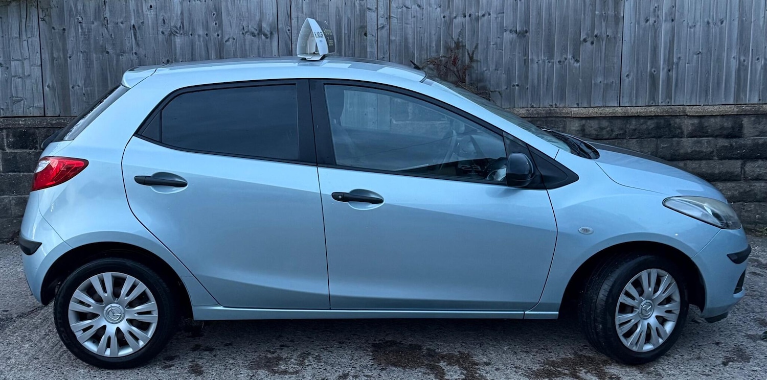 Used Mazda Mazda2 2010 for sale - 76657877: Photo 16