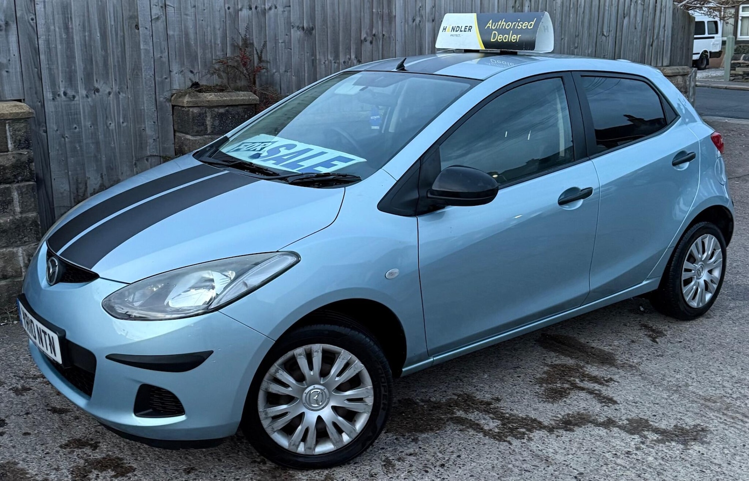 Used Mazda Mazda2 2010 for sale - 76657877: Photo 3