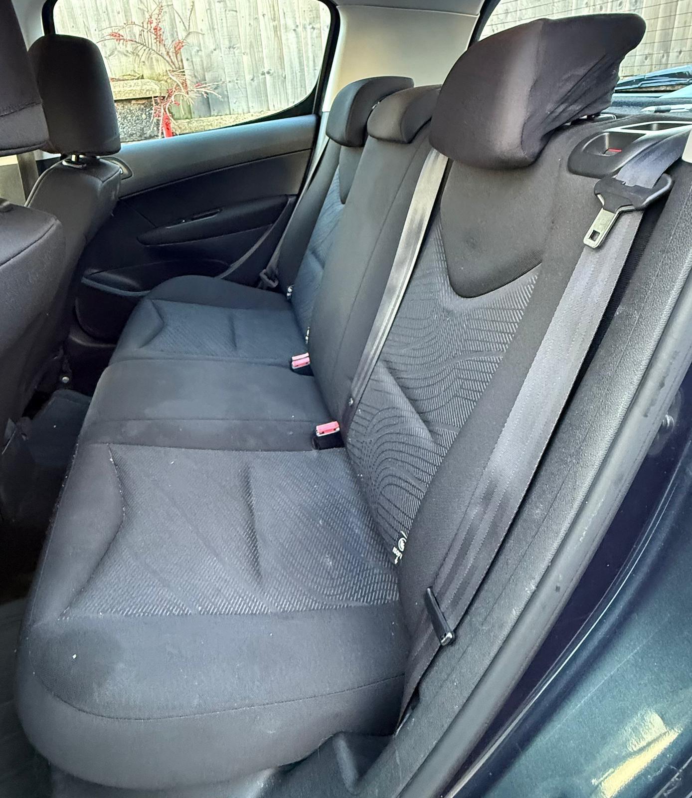 Used Peugeot 308 2012 for sale - 77016922: Photo 22