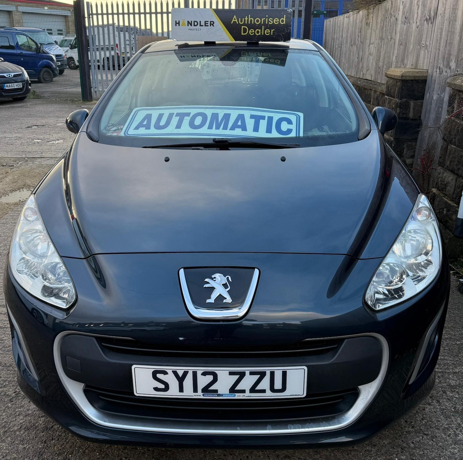 Used Peugeot 308 2012 for sale - 77016922: Photo 5