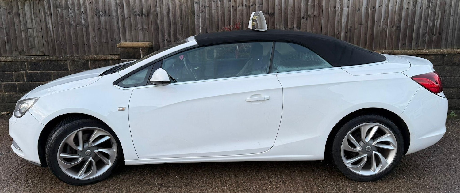 Used Vauxhall Cascada 2014 for sale - 76325903: Photo 22