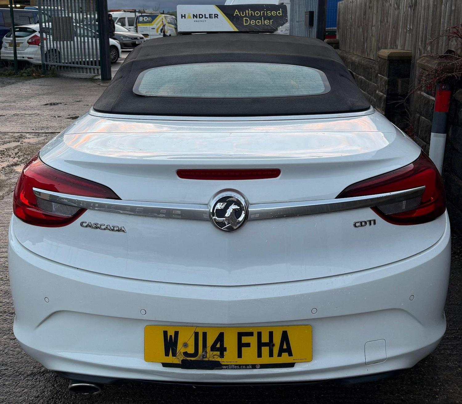 Used Vauxhall Cascada 2014 for sale - 76325903: Photo 9