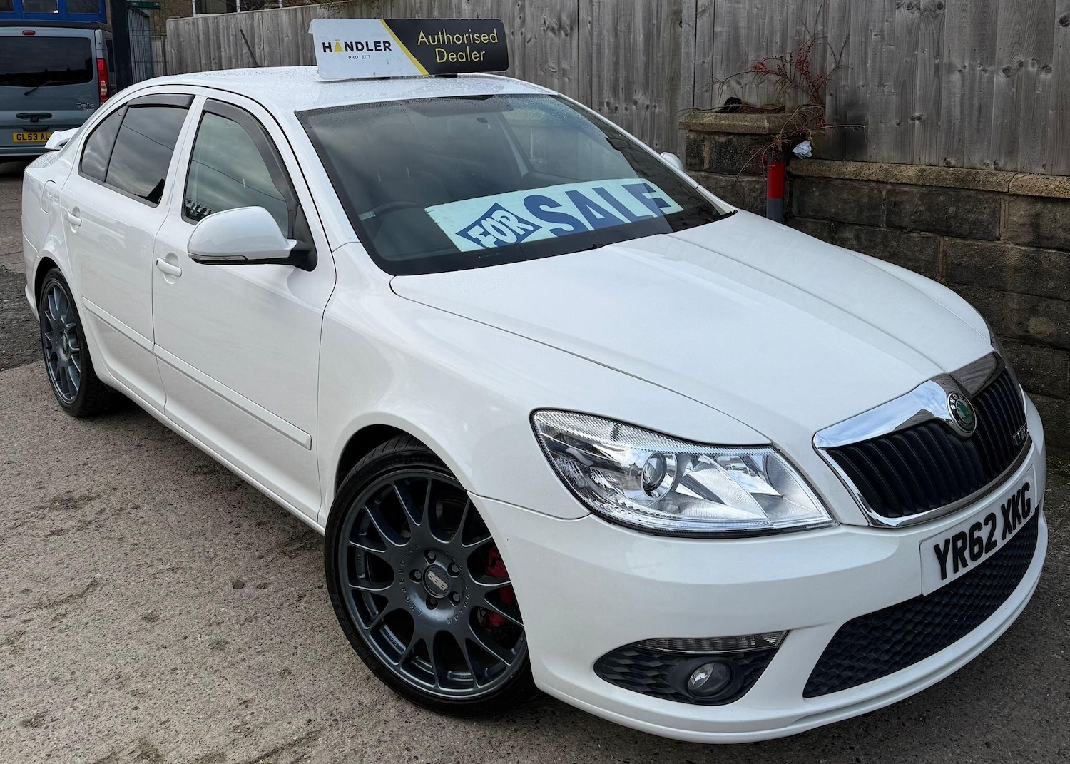 Used Skoda Octavia 2012 for sale - 77074735: Photo 2