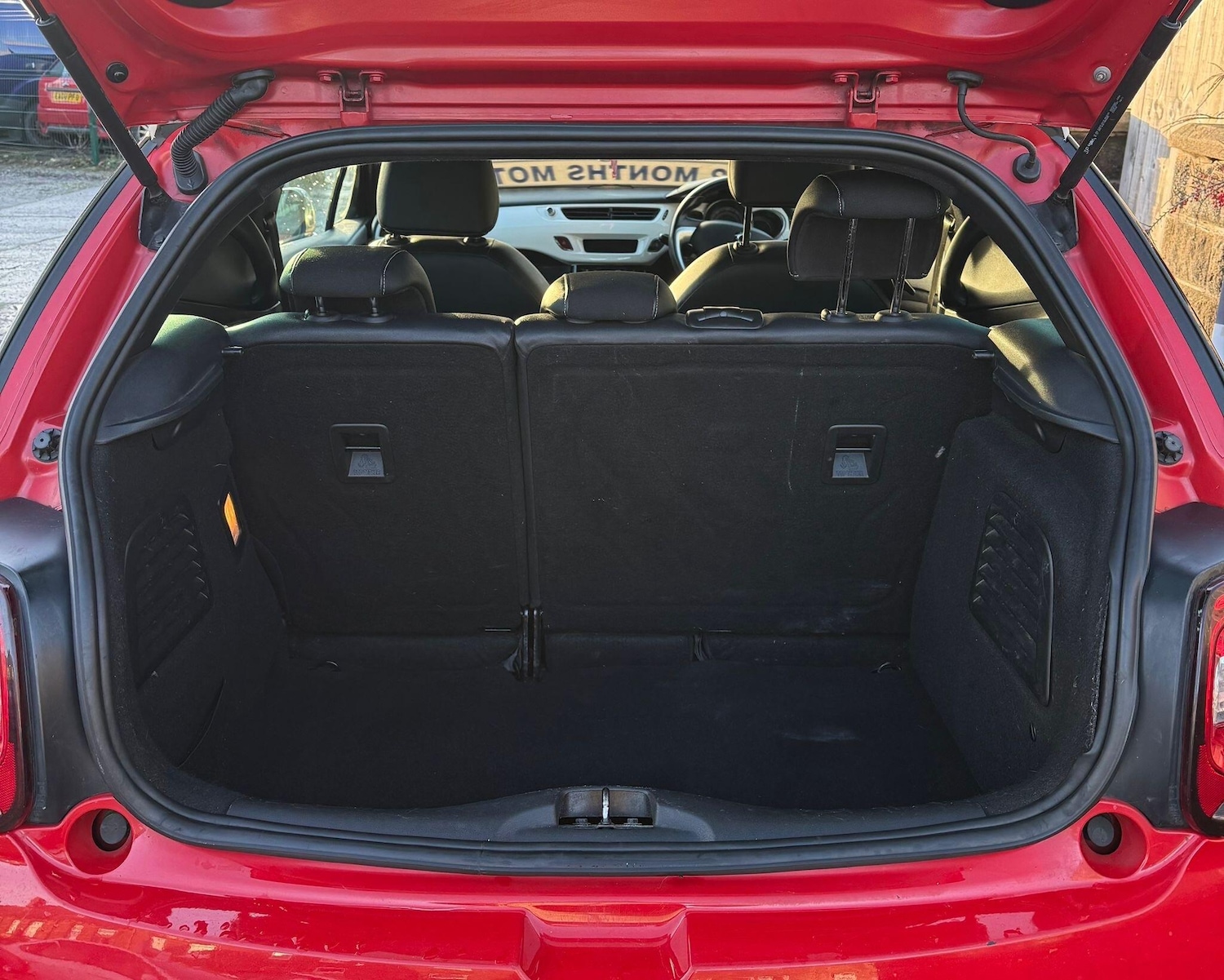 Used Citroen DS3 2011 for sale - 77190929: Photo 16