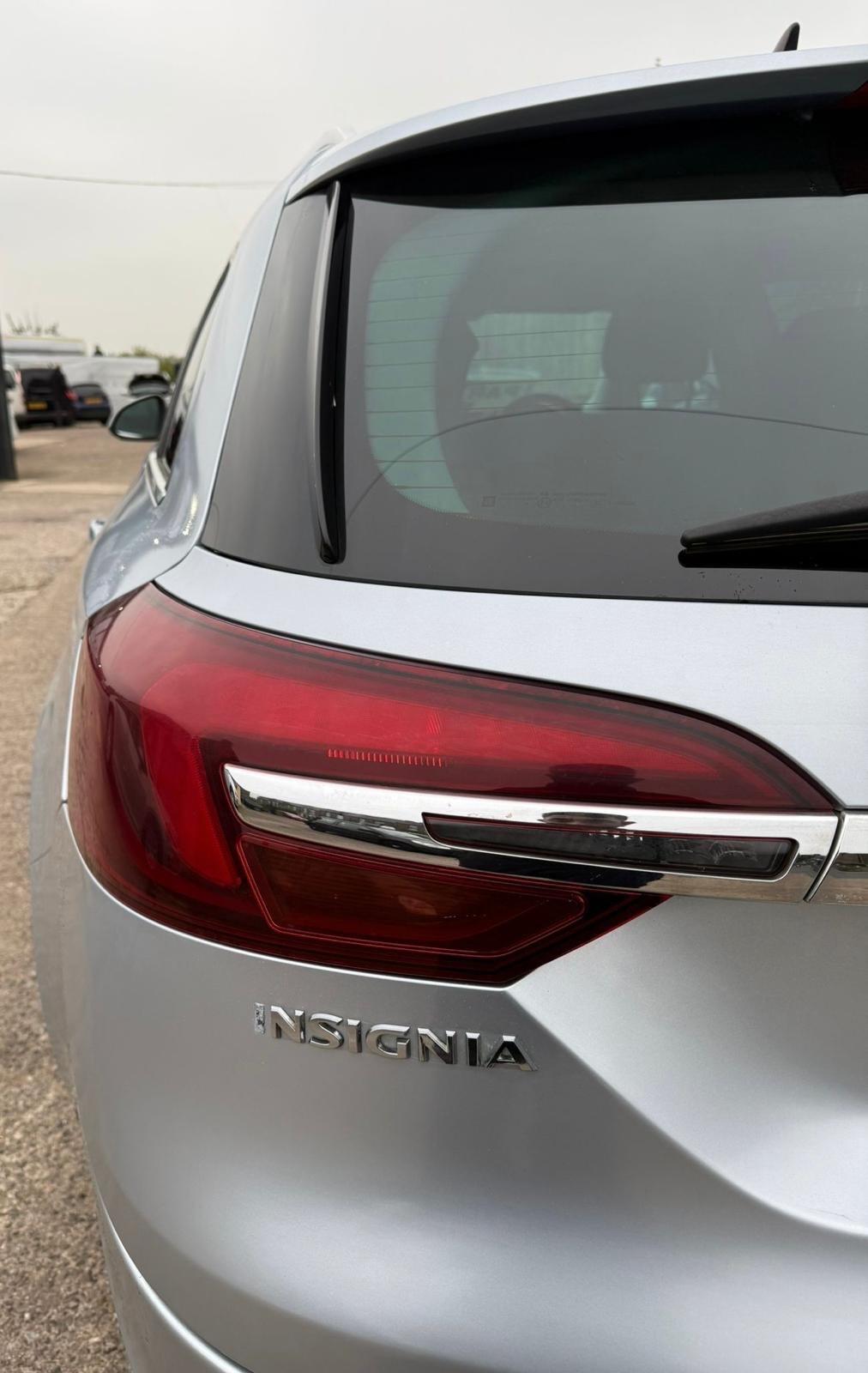 Used Vauxhall Insignia 2013 for sale - 76306238: Photo 6