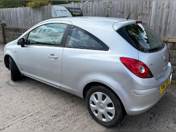 Used Vauxhall Corsa 2011 for sale - 75964679: Photo