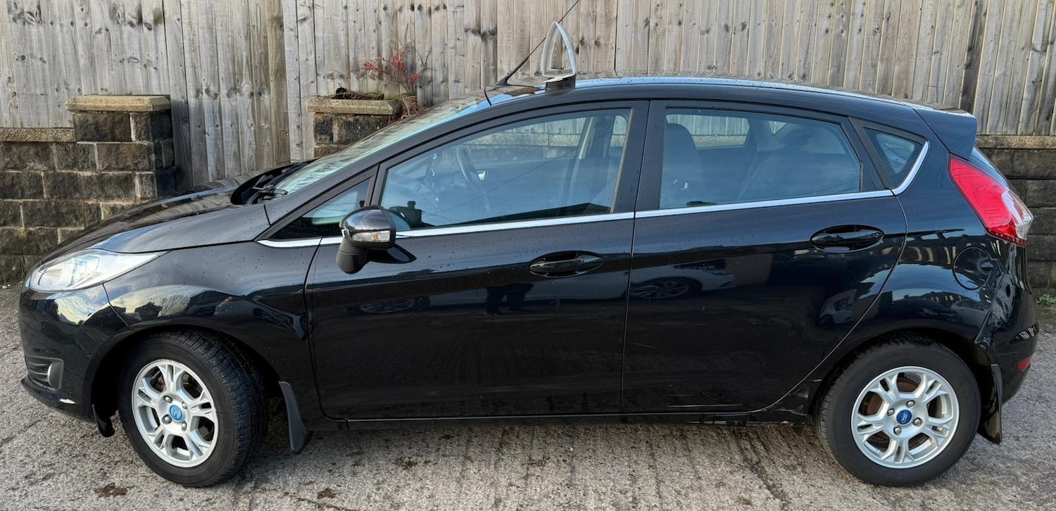 Used Ford Fiesta 2013 for sale - 76964955: Photo 14