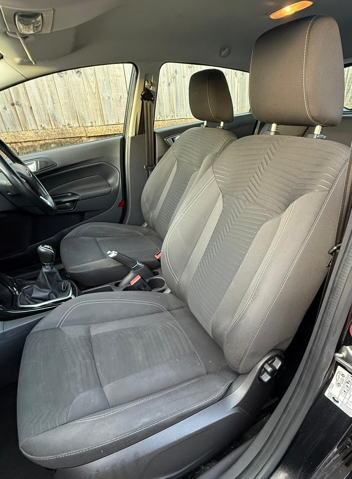 Used Ford Fiesta 2013 for sale - 76964955: Photo 6