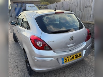 Used Vauxhall Corsa 2009 for sale - 75965288: Photo