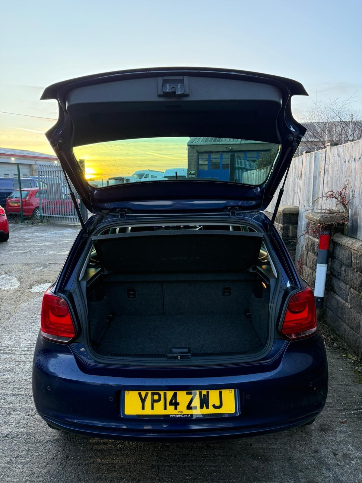 Used Volkswagen Polo 2014 for sale - 77305731: Photo 17