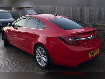 Used Vauxhall Insignia 2016 for sale - 76398902: Photo