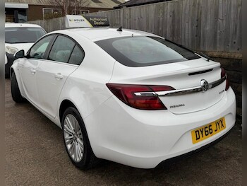 Used Vauxhall Insignia 2016 for sale - 77496960: Photo