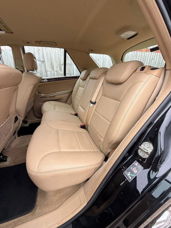 Used Mercedes-Benz M Class 2009 for sale - 76269661: Photo 17