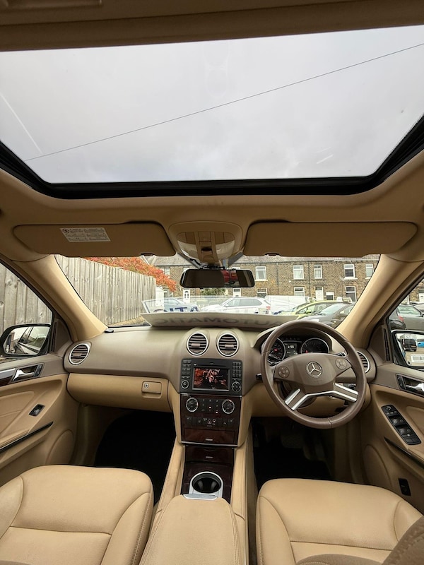Used Mercedes-Benz M Class 2009 for sale - 76269661: Photo 25