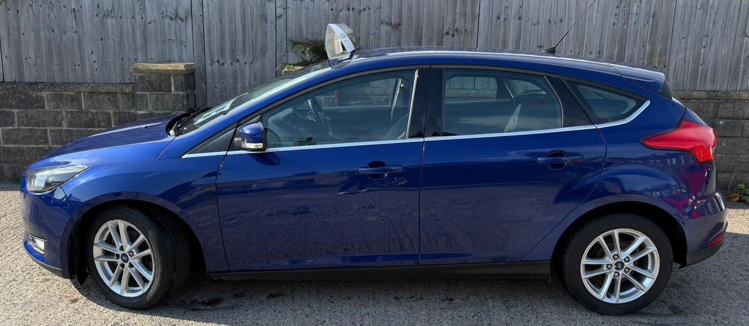 Used Ford Focus 2015 for sale - 76571994: Photo 6