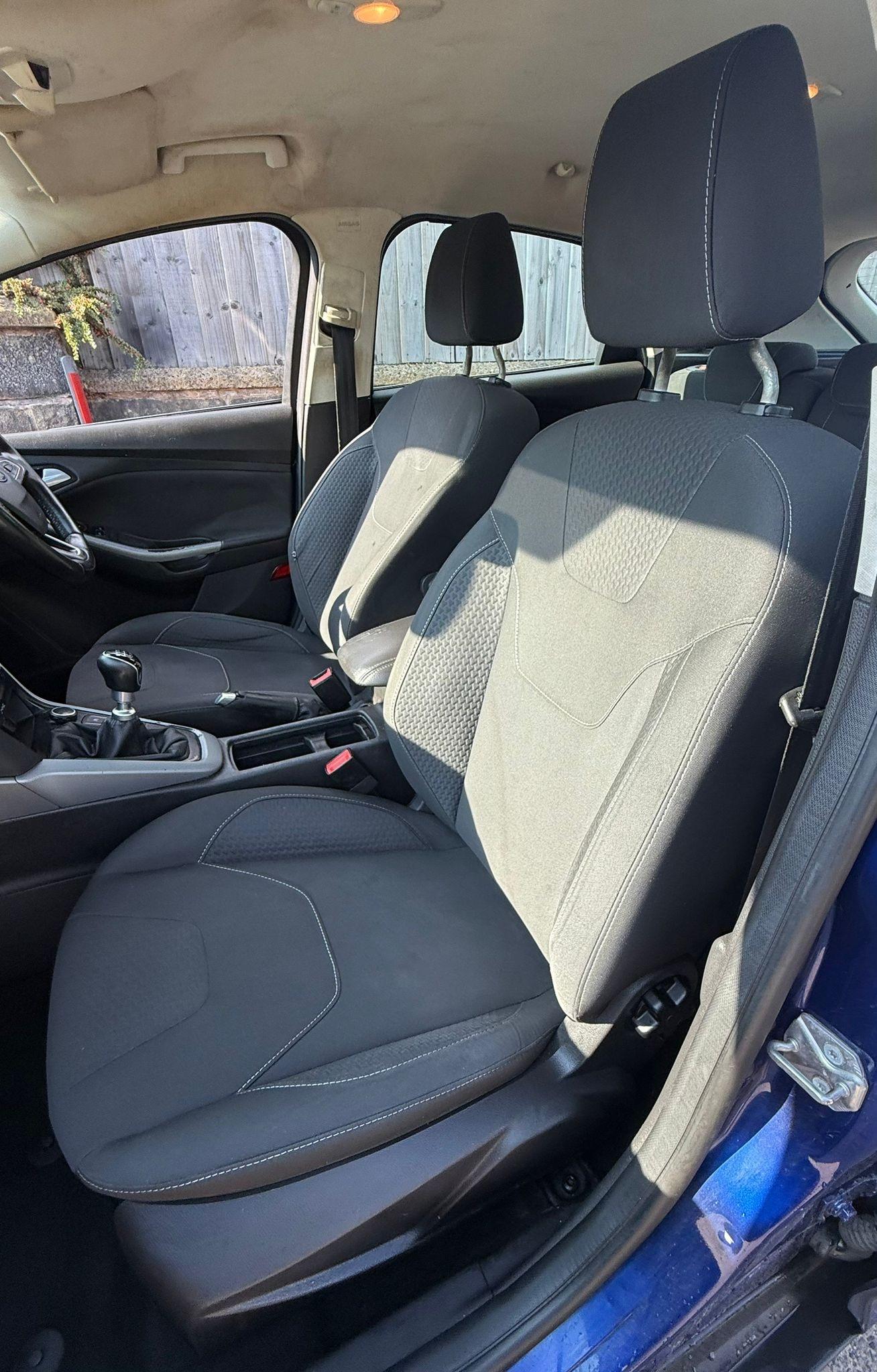 Used Ford Focus 2015 for sale - 76571994: Photo 9