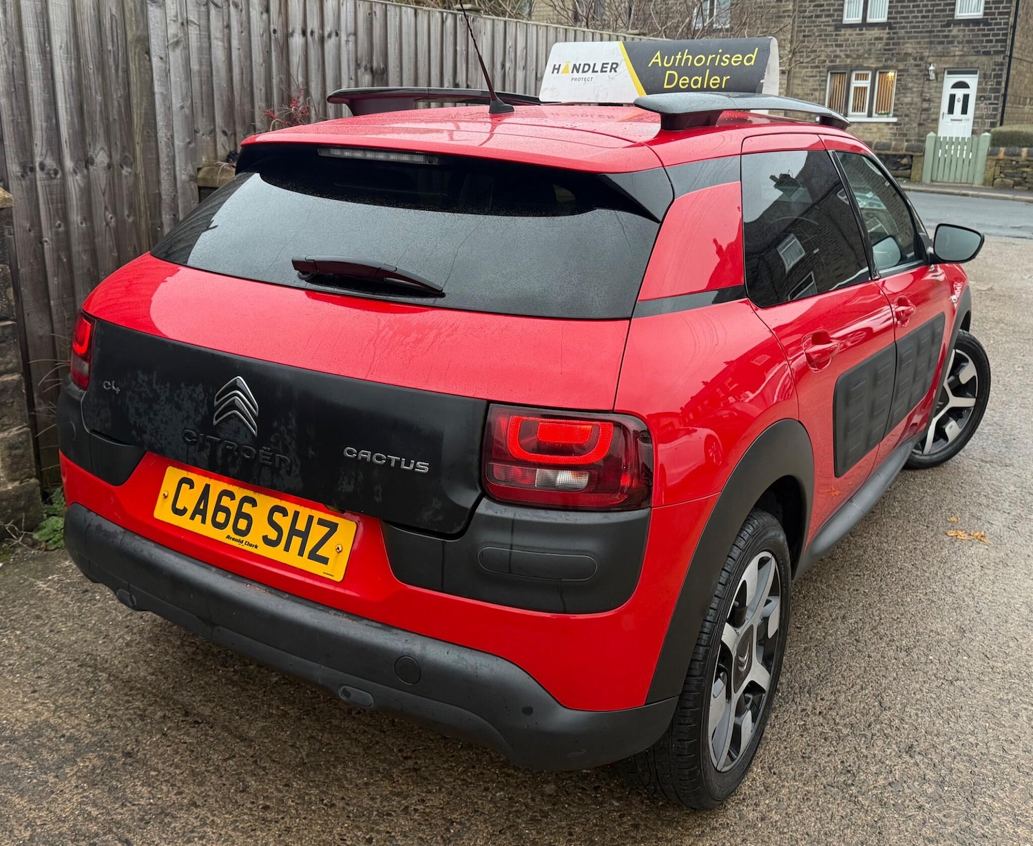 Used Citroen C4 Cactus 2017 for sale - 77050060: Photo 14