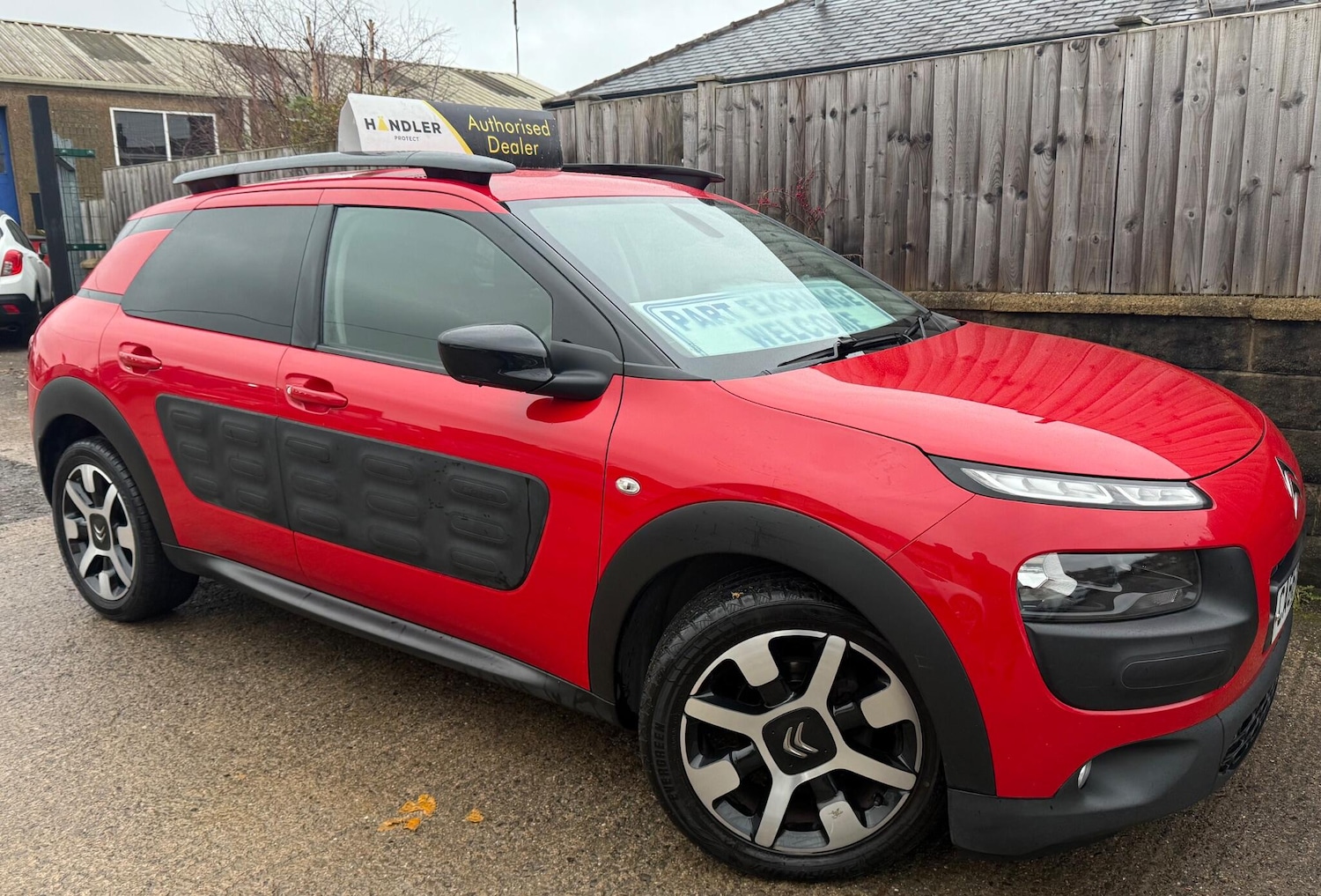 Used Citroen C4 Cactus 2017 for sale - 77050060: Photo 16
