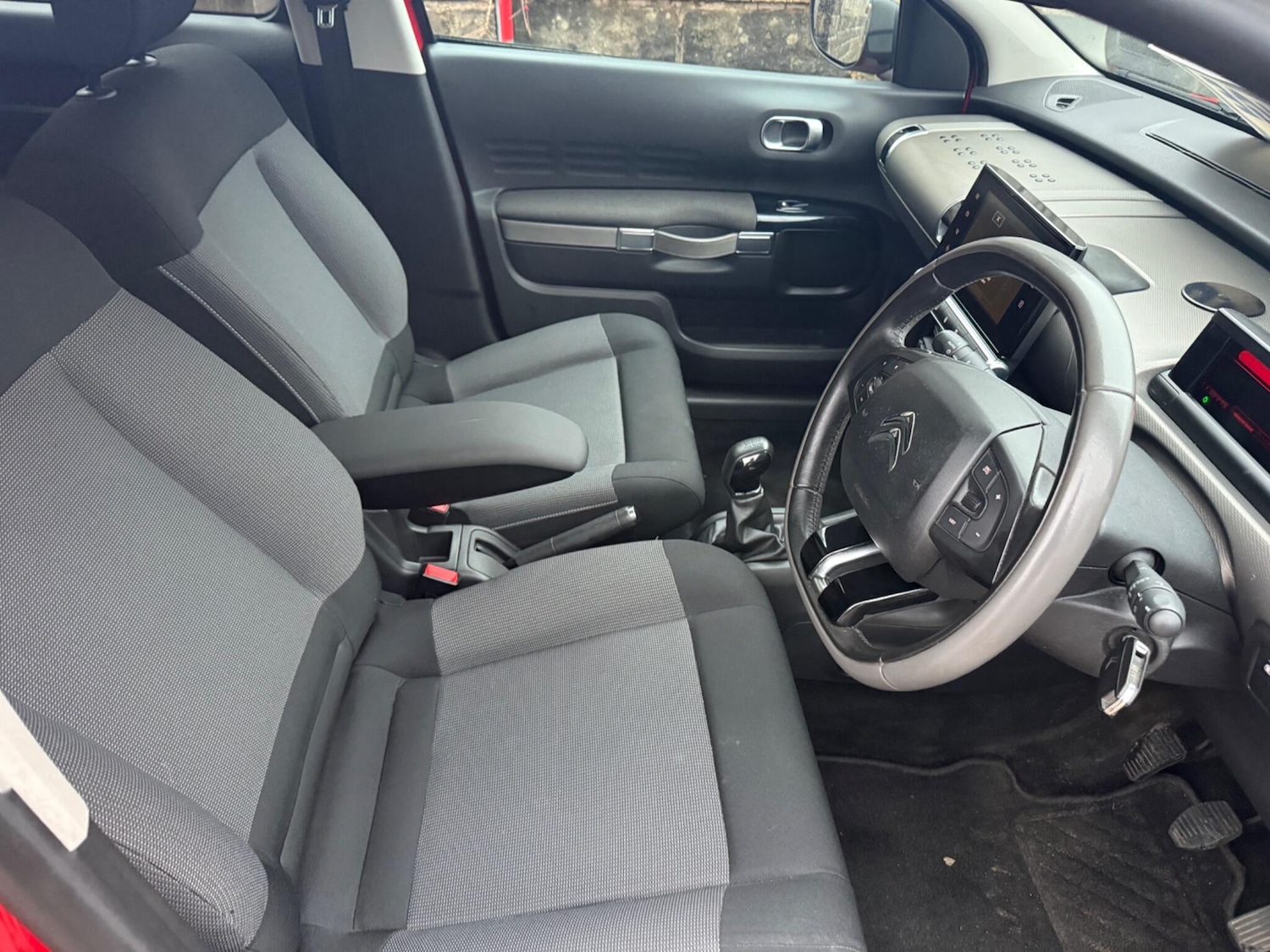 Used Citroen C4 Cactus 2017 for sale - 77050060: Photo 8