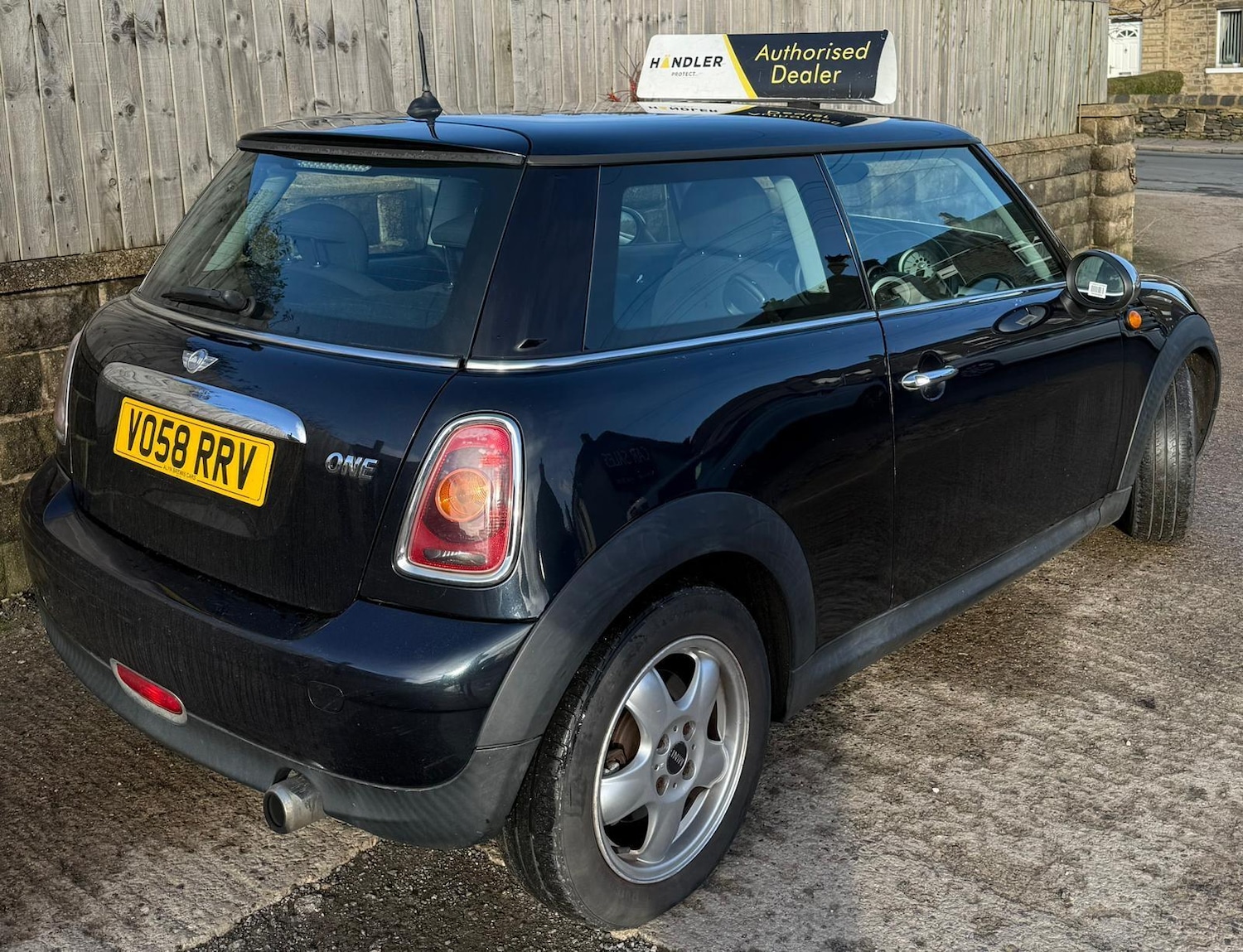 Used MINI Hatch 2008 for sale - 77377008: Photo 17