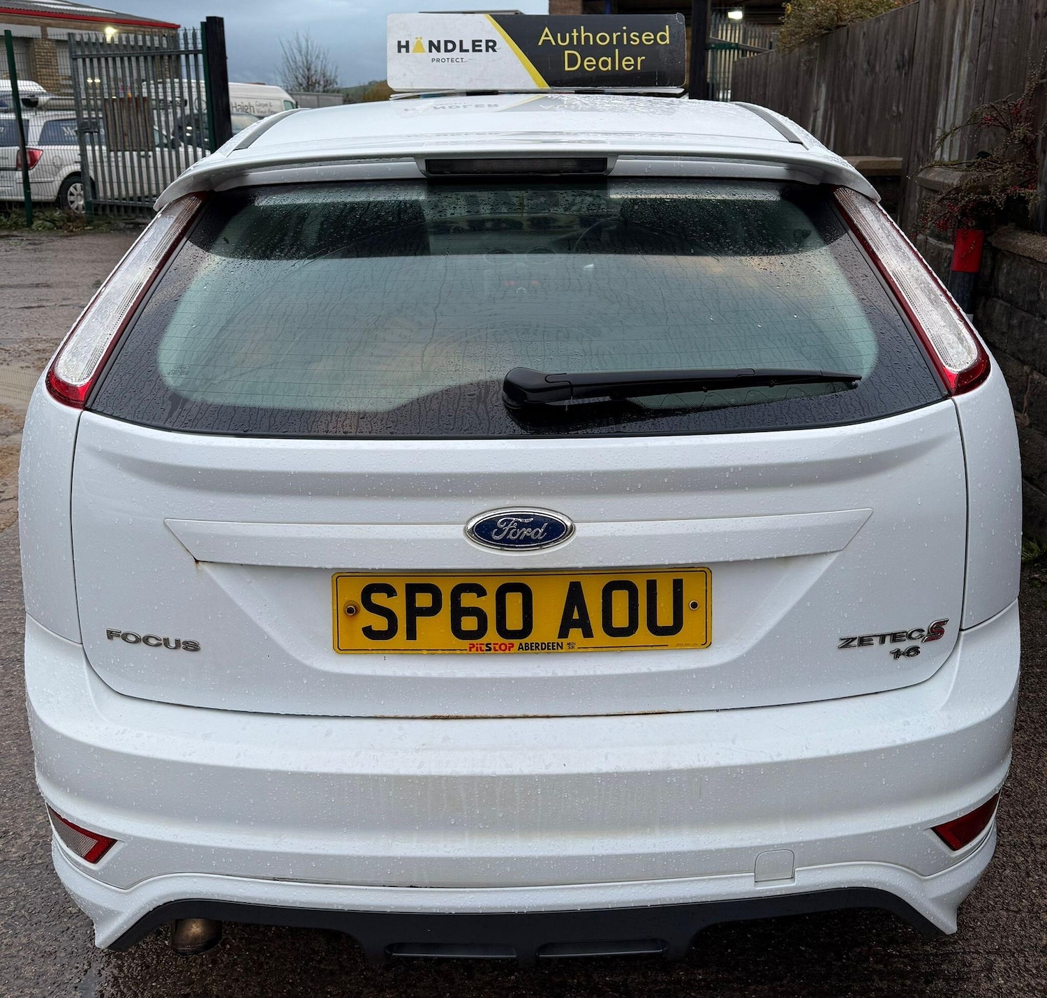 Used Ford Focus 2010 for sale - 76633929: Photo 6