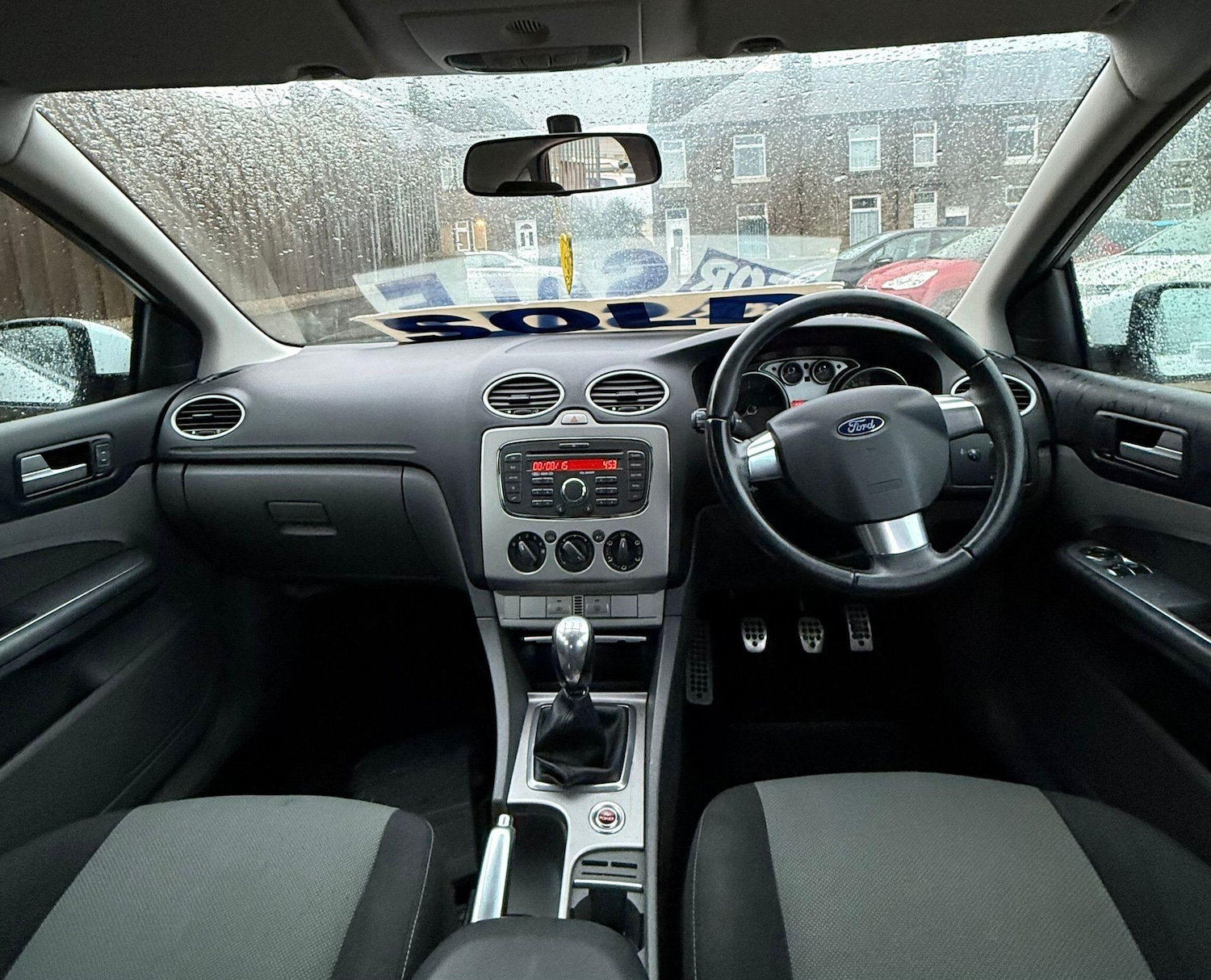 Used Ford Focus 2010 for sale - 76633929: Photo 7