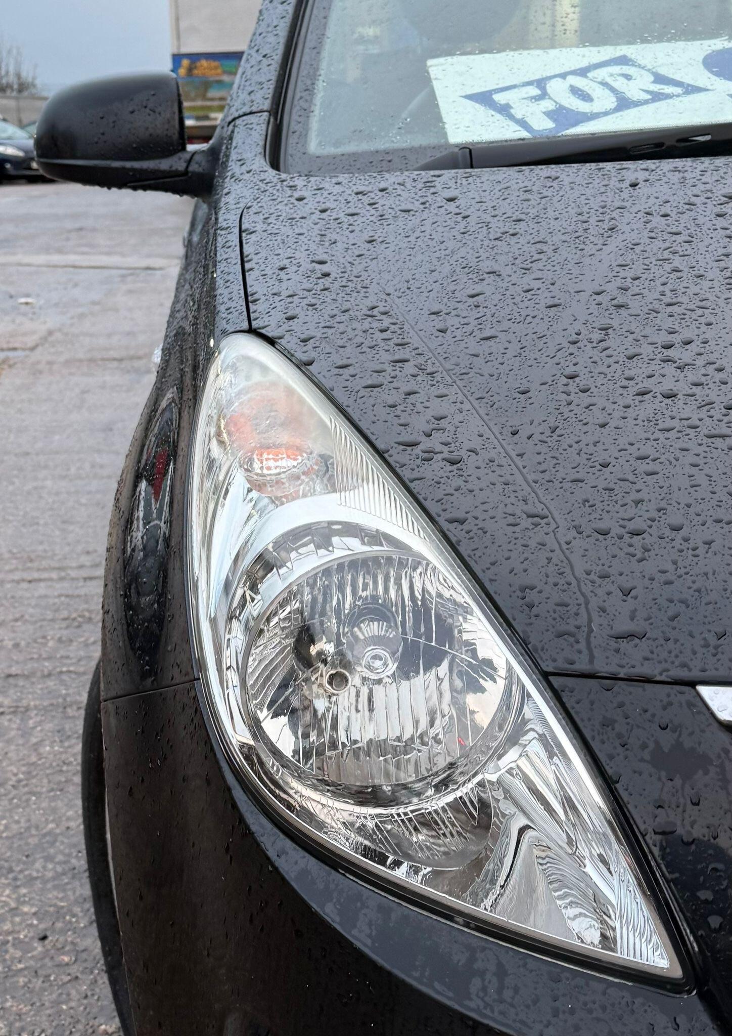 Used Hyundai i20 2010 for sale - 76633535: Photo 14