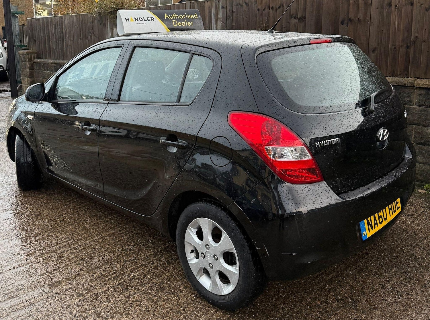 Used Hyundai i20 2010 for sale - 76633535: Photo 16