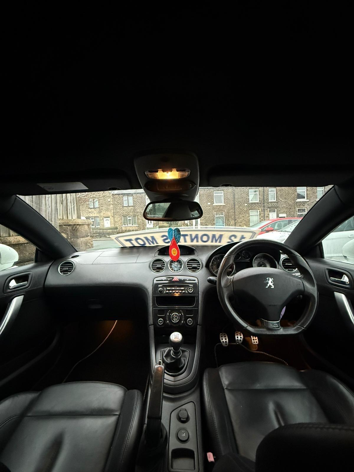 Used Peugeot RCZ 2010 for sale - 77440596: Photo 10