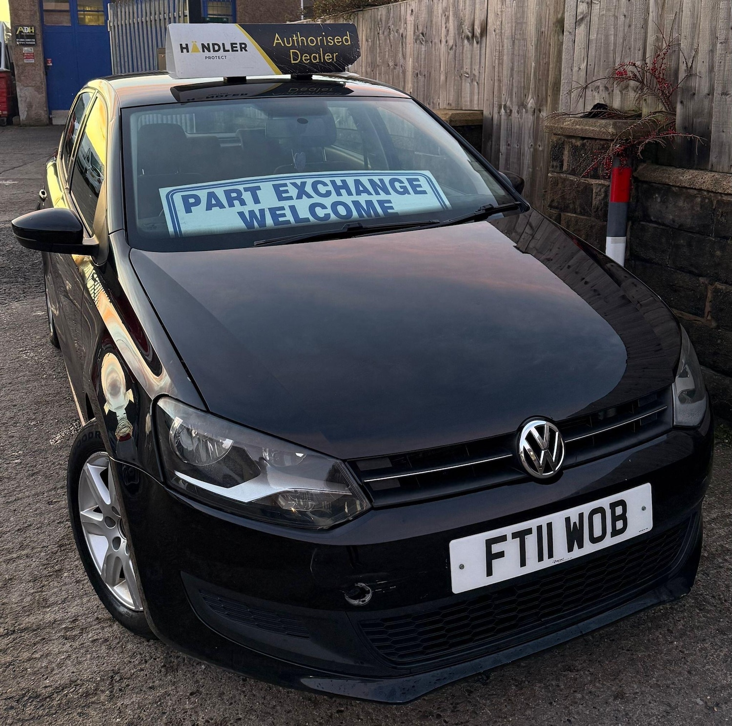 Used Volkswagen Polo 2011 for sale - 76964712: Photo 12