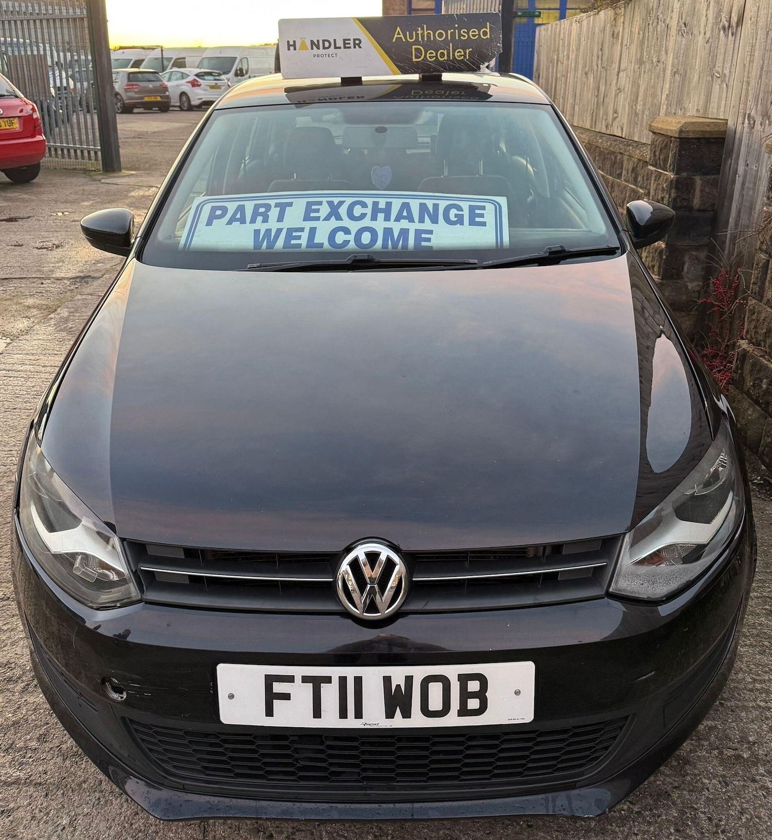 Used Volkswagen Polo 2011 for sale - 76964712: Photo 18