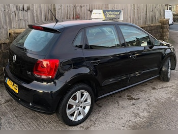 Used Volkswagen Polo 2011 for sale - 76964712: Photo